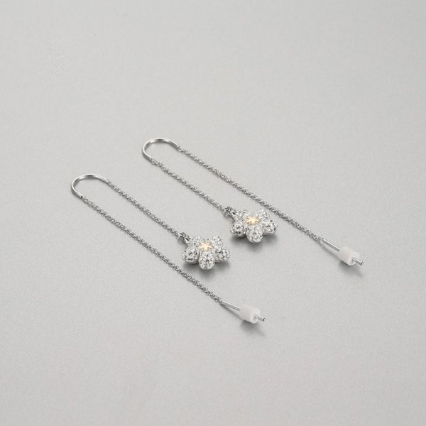 Sweet Little Flower Earrings Earrings Bracelet Clavicle Chain Jewelry